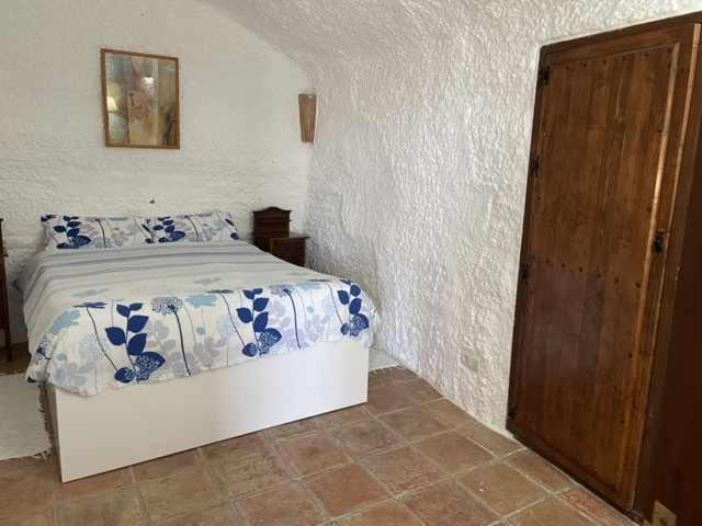 Cueva El Guindas 巴萨 客房 照片